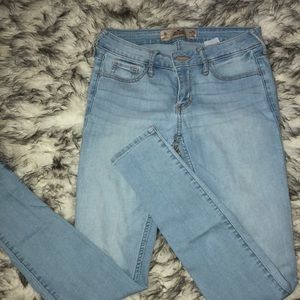 holister super skinny jeans